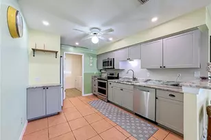 4190 66th St Cir W, Bradenton, FL 34209 - Photo 4