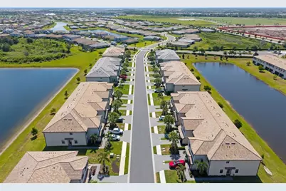 15210 Sunny Day Drive, Bradenton, FL 34211 - Photo 2