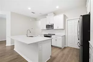 5918 Fiore Dr, Bradenton, FL 34208 - Photo 8