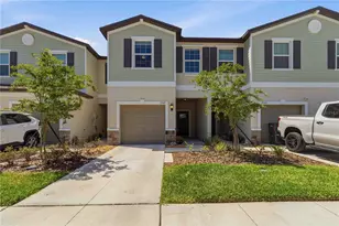 2549 Sunray Venus Wy, Ruskin, FL 33570 - Photo 2