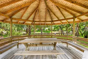 2753 Orchid Oaks Dr, Sarasota, FL 34239 - Photo 32