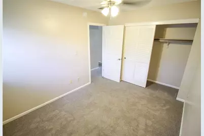 4507 9th Street W #J6, Bradenton, FL 34207 - Photo 8