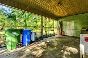 1208 28th St W, Bradenton, FL 34205 - Photo 10