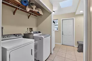4424 Friar Tuck Ln, Sarasota, FL 34232 - Photo 26