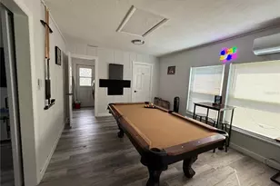 3988 San Luis Dr, Sarasota, FL 34235 - Photo 2