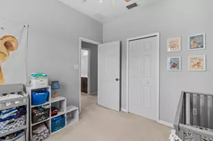 3831 Parkridge Cir, Sarasota, FL 34243 - Photo 22