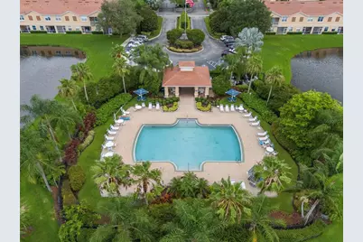 3831 Parkridge Circle #1-104, Sarasota, FL 34243 - Photo 38