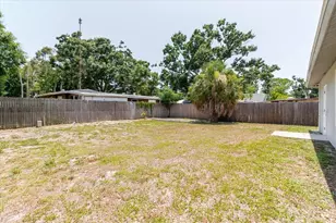 1080 Mecca Dr, Sarasota, FL 34234 - Photo 60
