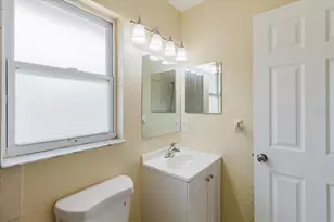 1080 Mecca Dr, Sarasota, FL 34234 - Photo 38