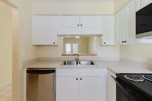 1080 Mecca Dr, Sarasota, FL 34234 - Photo 22