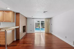 2220 Doud St, Sarasota, FL 34231 - Photo 14