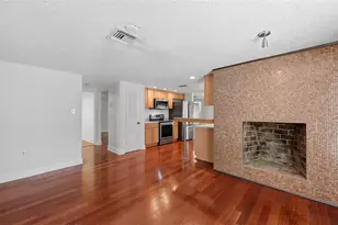 2220 Doud St, Sarasota, FL 34231 - Photo 12