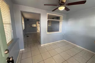 4920 45th Ave N, Saint Petersburg, FL 33707 - Photo 4