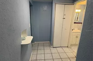 4920 45th Ave N, Saint Petersburg, FL 33707 - Photo 18