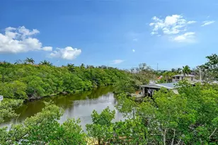 4324 Saltwater Pearl Wy, Cortez, FL 34215 - Photo 2
