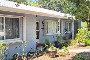 2230 Bougainvillea St, Sarasota, FL 34239 - Photo 2