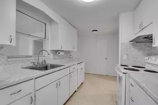 2223 Ingram Ave, Sarasota, FL 34232 - Photo 16