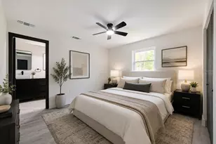 4256 King Richard Ln, Sarasota, FL 34232 - Photo 22