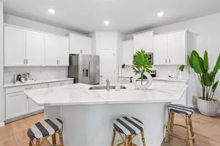 18343 Tavernside Trl, Lakewood Ranch, FL 34211 - Photo 4