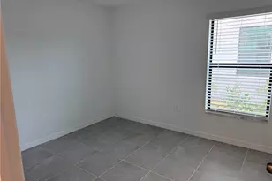 9196 Tequila Sunrise Dr, Sarasota, FL 34241 - Photo 8