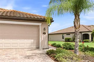 12192 Amica Loop, Venice, FL 34293 - Photo 6