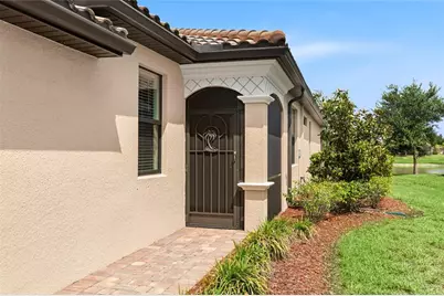 12192 Amica Loop, Venice, FL 34293 - Photo 4