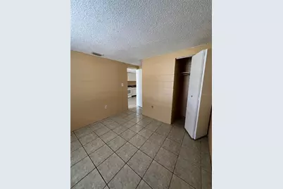 3007 14th St E, Bradenton, FL 34208 - Photo 8