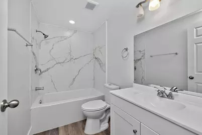 18321 Wolbrette Circle, Port Charlotte, FL 33948 - Photo 32