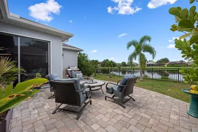 264 Dahlia Court, Bradenton, FL 34212 - Photo 10