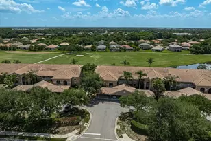 915 Fairwaycove Ln, Bradenton, FL 34212 - Photo 2