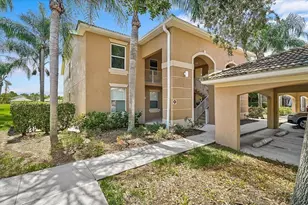 915 Fairwaycove Ln, Bradenton, FL 34212 - Photo 4