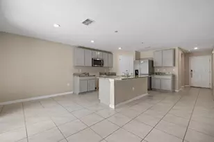 5280 Fiddle Fig Ave, Wimauma, FL 33598 - Photo 6
