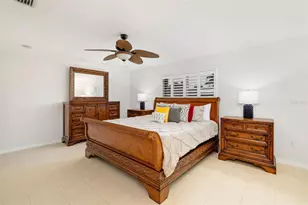 565 Commonwealth Pl, Sarasota, FL 34242 - Photo 28