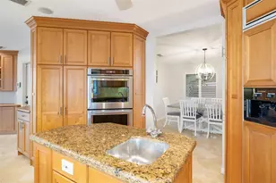 565 Commonwealth Pl, Sarasota, FL 34242 - Photo 20