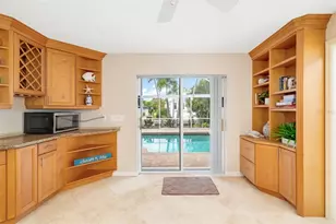 565 Commonwealth Pl, Sarasota, FL 34242 - Photo 26