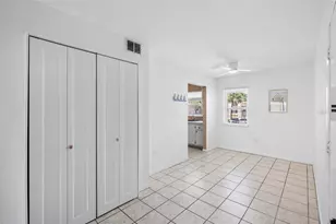 2727 75th St W, Bradenton, FL 34209 - Photo 6