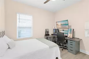10601 Falling Leaf Ct, Parrish, FL 34219 - Photo 16