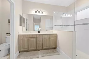 10601 Falling Leaf Ct, Parrish, FL 34219 - Photo 14