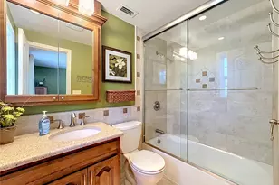 202 Peacock Ln, Holmes Beach, FL 34217 - Photo 20