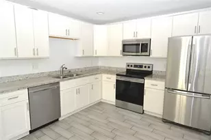 1976 Debbie St, Sarasota, FL 34231 - Photo 14
