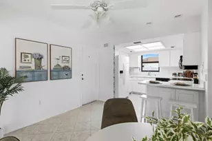 154 Hourglass Dr, Venice, FL 34293 - Photo 12