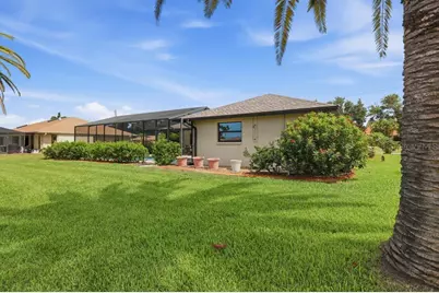 154 Hourglass Drive, Venice, FL 34293 - Photo 32