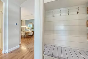 3921 Maravic Pl, Sarasota, FL 34231 - Photo 12