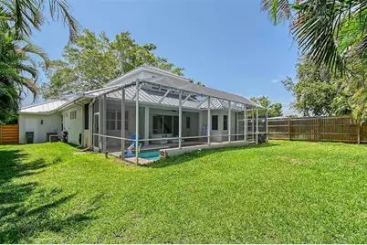 3921 Maravic Place, Sarasota, FL 34231 - Photo 30