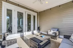 289 Sapphire Lake Dr, Bradenton, FL 34209 - Photo 46