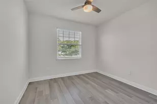 17821 Cantarina Cove, Bradenton, FL 34211 - Photo 28
