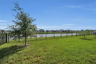 17821 Cantarina Cove, Bradenton, FL 34211 - Photo 40