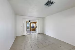 5994 Hibiscus Dr, Bradenton, FL 34207 - Photo 6