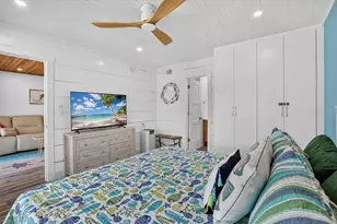 18 Seaside Ct, Holmes Beach, FL 34217 - Photo 24