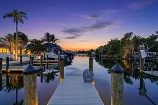 18 Seaside Ct, Holmes Beach, FL 34217 - Photo 48